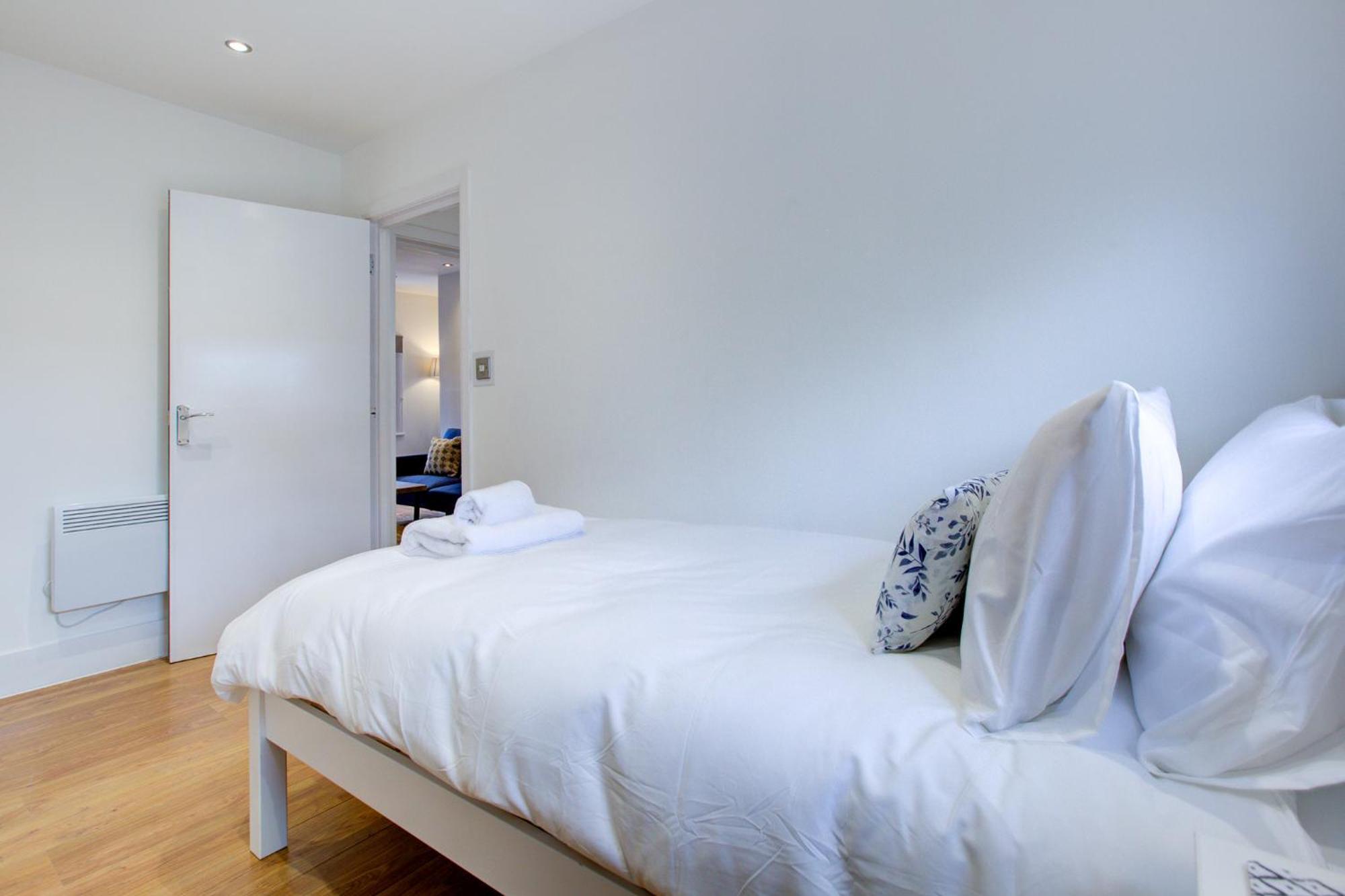 Wonderful Two-Bedroom Apartment لندن المظهر الخارجي الصورة